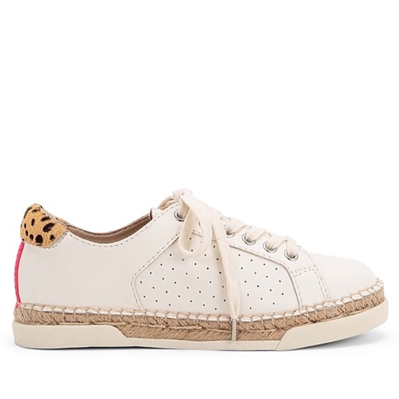 DOLCE VITA Morris Off White Leather Sneakers | 10 - Picture 4 of 9